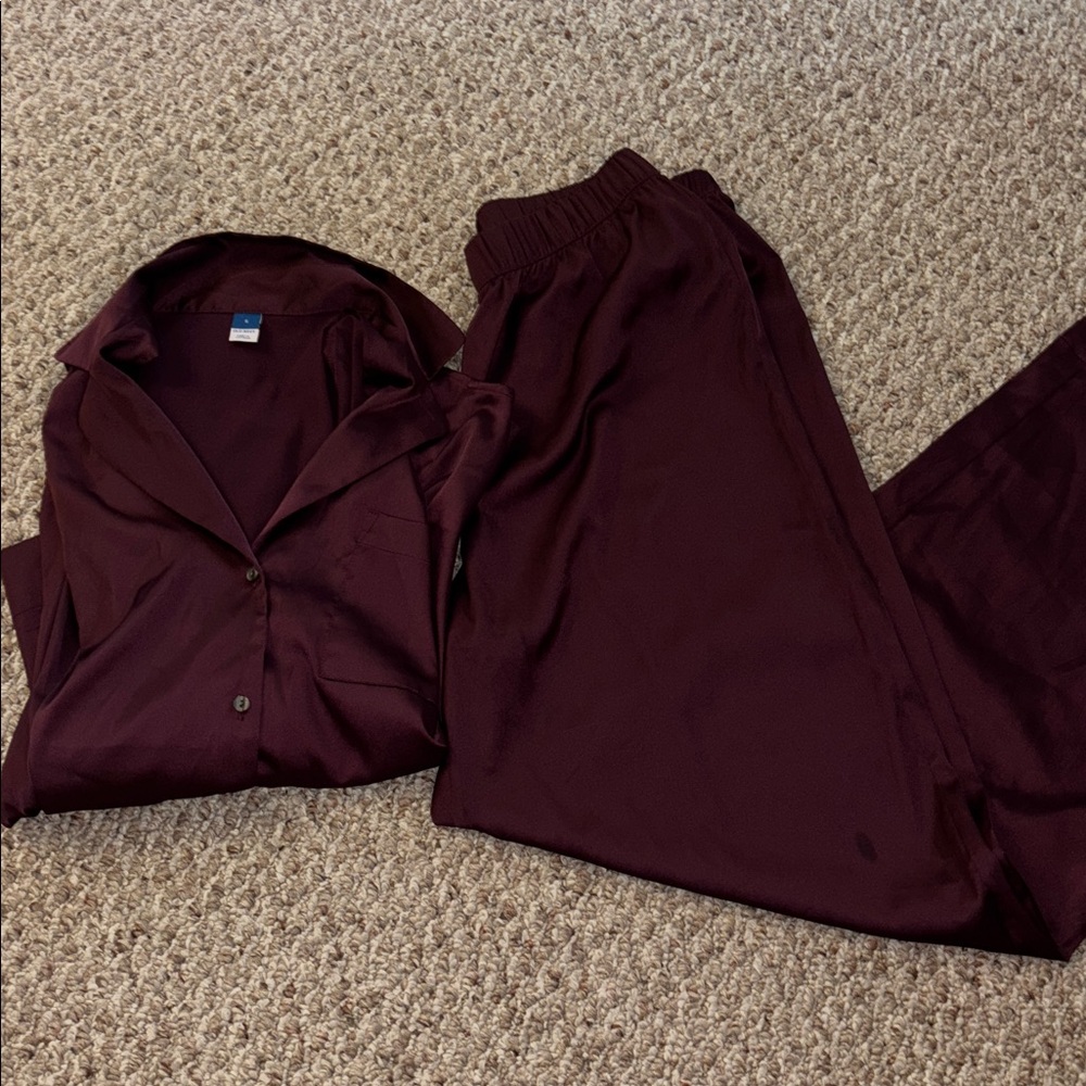 OLD NAVY silk long sleeve and pant pajama set